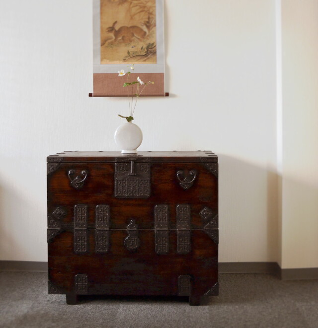 韓国アンティーク家具　李朝箪笥　李朝バンダジ 幅965 高さ850ｍｍ