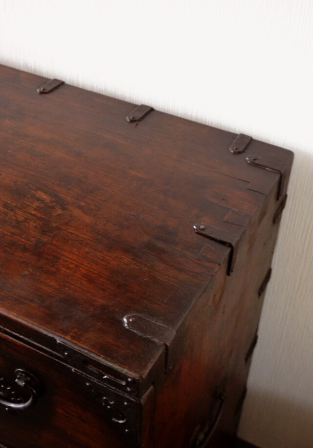 韓国アンティーク家具　李朝箪笥　李朝バンダジ 幅965 高さ850ｍｍ