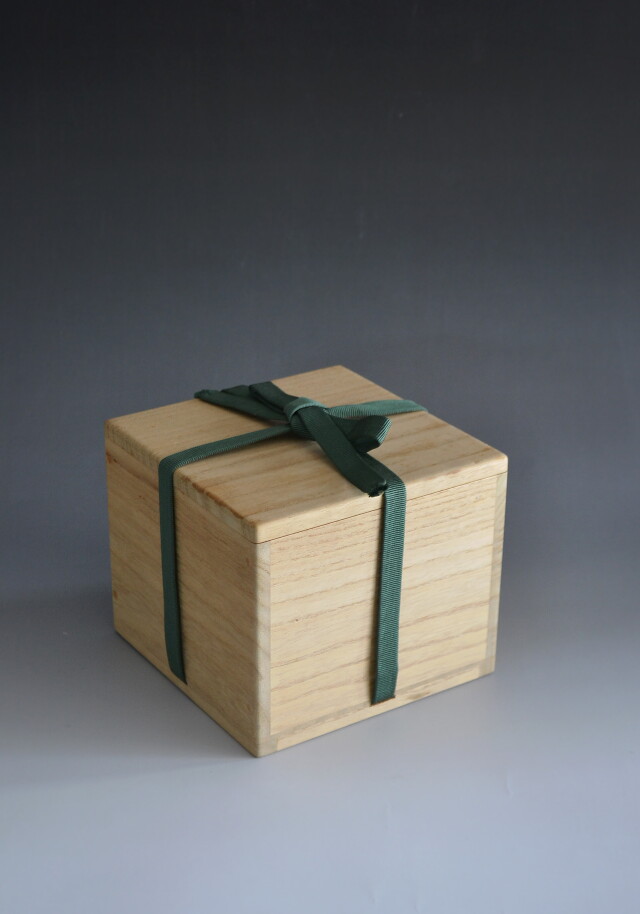 カニ彫白楽茶碗 水月焼 好川恒方作Antique Sam's Collection 茶道具