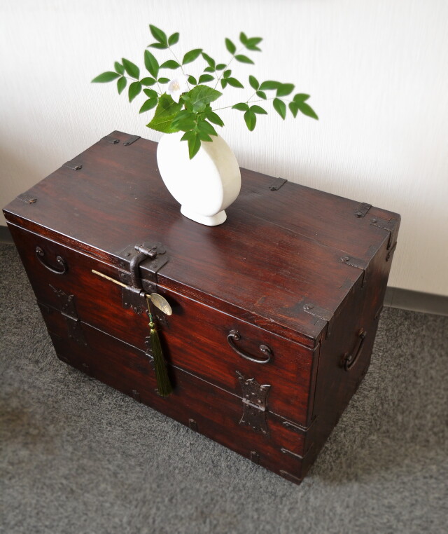 バンダジ韓国アンティーク家具　李朝箪笥　李朝バンダジ　パンダジ