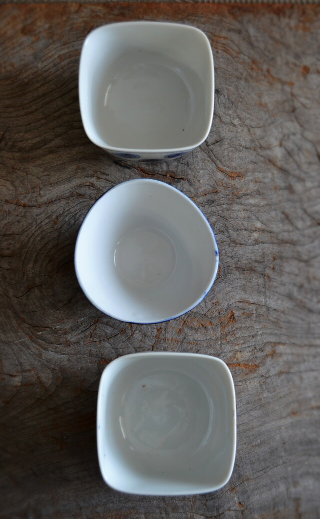 染付け丸紋寿・瑠璃釉番傘形向付3点セット　茶碗　鉢　