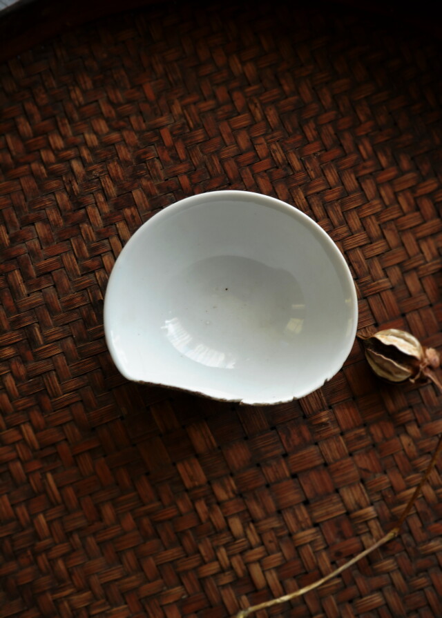 白磁たわみ茶碗　白磁茶器　白磁茶碗　湯冷まし　茶海　茶荷　しずく型　　金継教材　