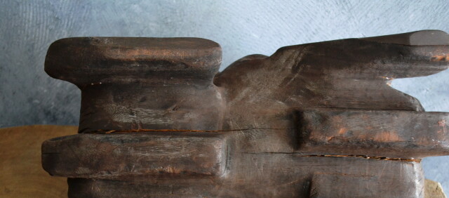 プリミティブアート　双兎　うさぎの彫刻