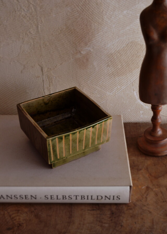 織部釉薬モダン花器　デザイン花瓶　　和食器　茶盤