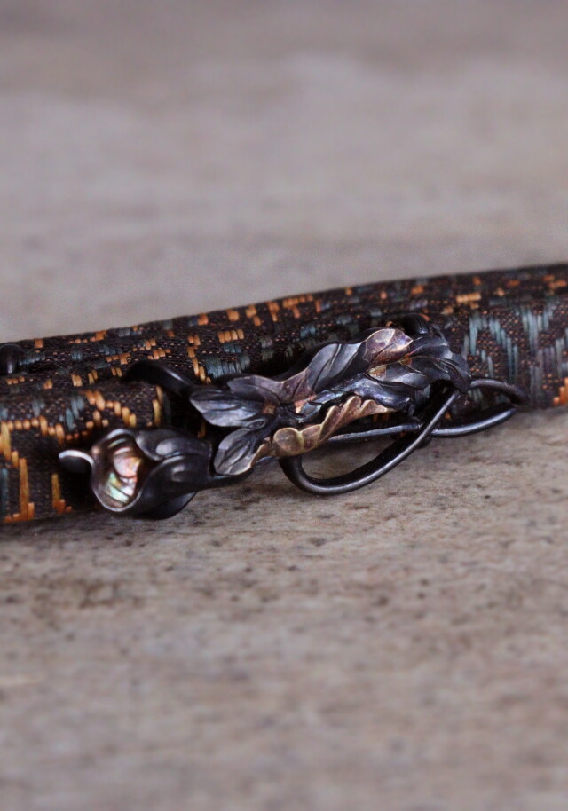 アンティーク帯留め 彫金 蓮 帯締め 彫金技法