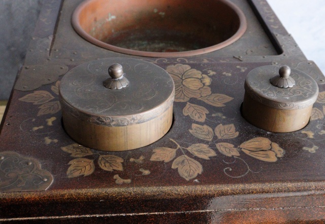 蒔絵長火鉢　梨地　手あぶり　蒔絵火鉢　卓上火鉢　煎茶　風炉　