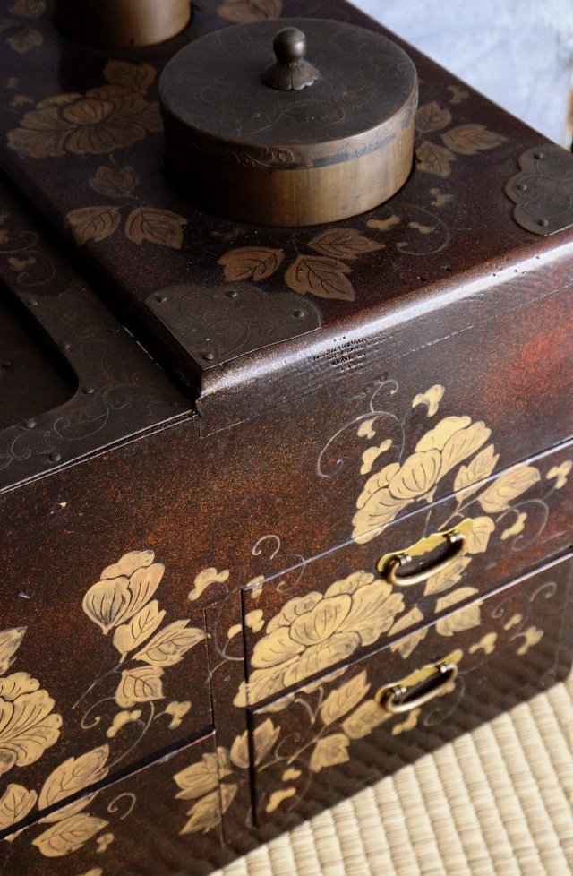 蒔絵長火鉢　梨地　手あぶり　蒔絵火鉢　卓上火鉢　煎茶　風炉　