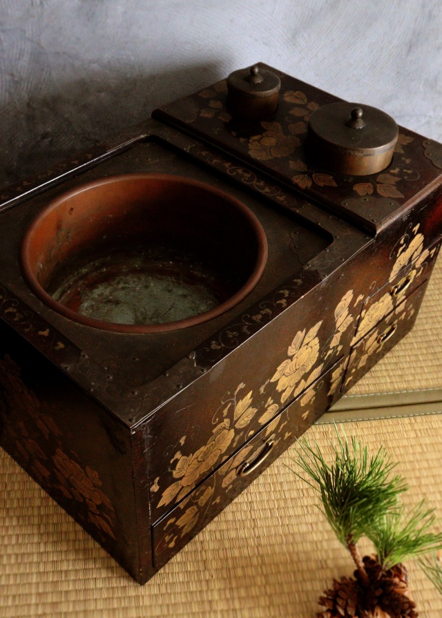 蒔絵長火鉢　梨地　手あぶり　蒔絵火鉢　卓上火鉢　煎茶　風炉　