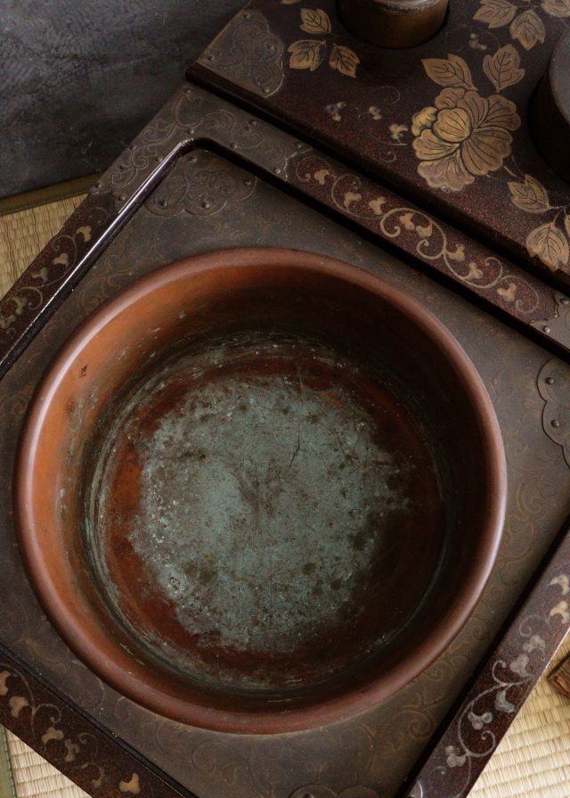 蒔絵長火鉢　梨地　手あぶり　蒔絵火鉢　卓上火鉢　煎茶　風炉　