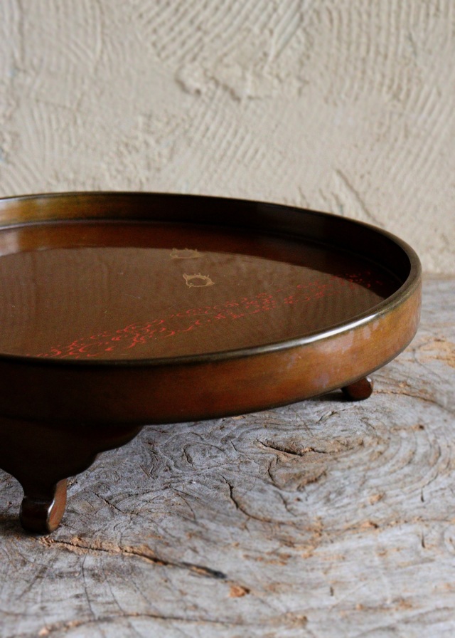 三ツ足漆盆　波千鳥　毛彫り盆　梨地　漆の菓子器　煎茶盆　盛り器　漆皿　漆器　漆盆
