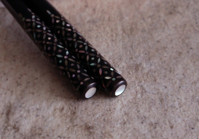 螺鈿火箸　火鉢周りのお道具　火箸　炭籠　火鉢　手あぶり　卓上火鉢　古道具　民藝　螺鈿