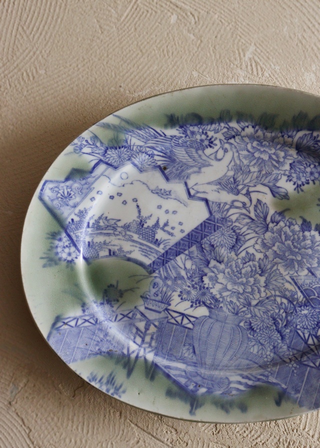 伊万里青磁染付印判花籠手楕円大皿　37ｃｍ×30ｃｍ　大皿　パスタ　オードブル　染付印判皿　花鳥図
