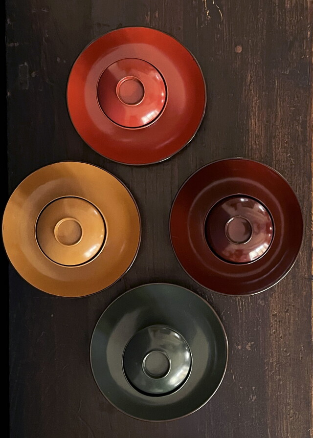 ステキな色　漆碗・皿セット　四色