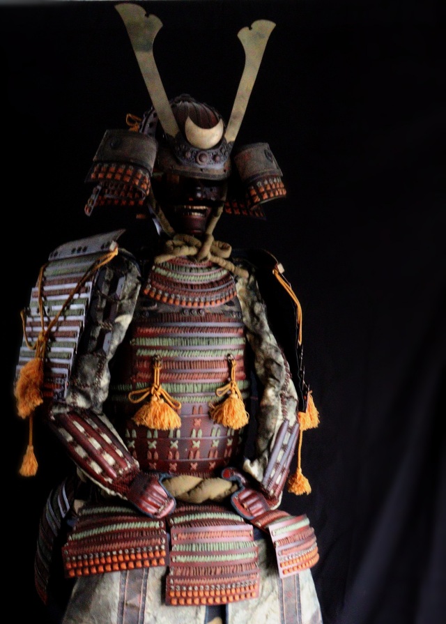 兜一式 等身大甲冑 色々威 大鎧 面頬 前立て 鎧兜 甲冑 武具 具足 武士  時代兜 将軍 　侘寂　samurai