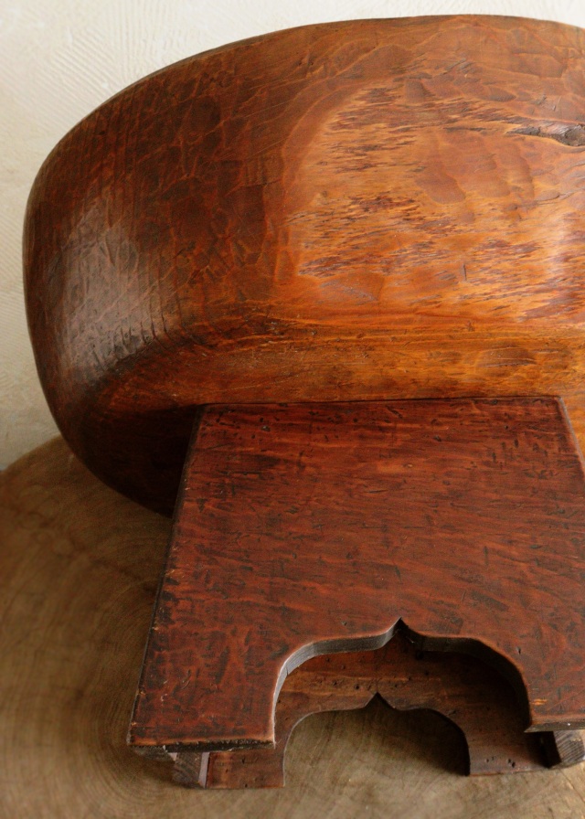 李朝木鉢脚付き　ガラス付き　木製捏鉢　民藝　茶卓　ミニテーブル　木鉢　　李朝家具　捏ね鉢　