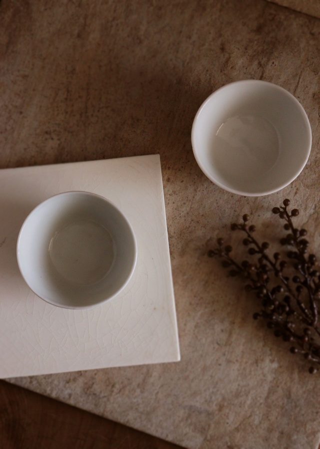 白磁煎茶茶碗　向付　小鉢　白磁　2客組　茶器　煎茶碗　白磁　酒器