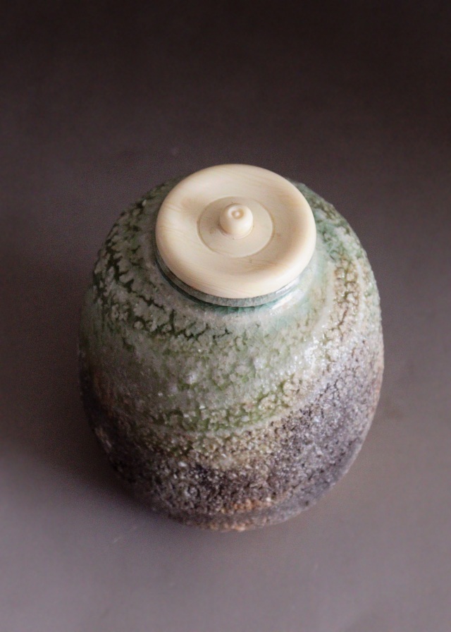 新歓嗣作　伊賀茶入　茶道具　茶器