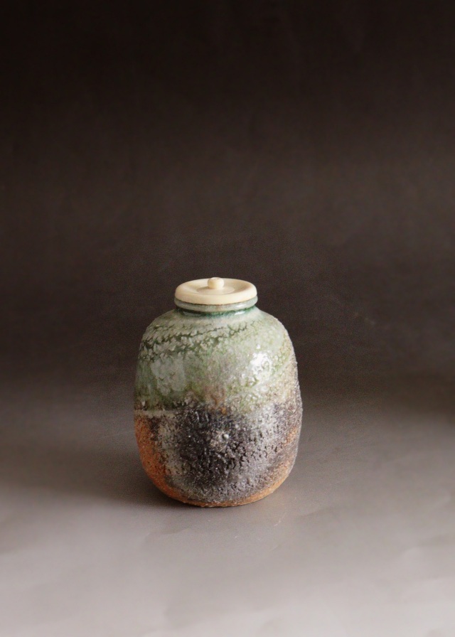 新歓嗣作 伊賀茶入 茶道具 茶器 Antique Sam's Collection