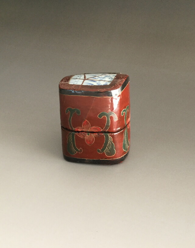 中国漆器青花陶片小箱　漆蒔絵合子