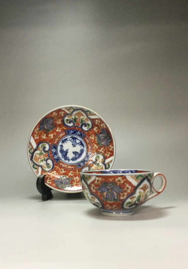 大聖寺伊万里手描き色絵カップ＆ソーサー