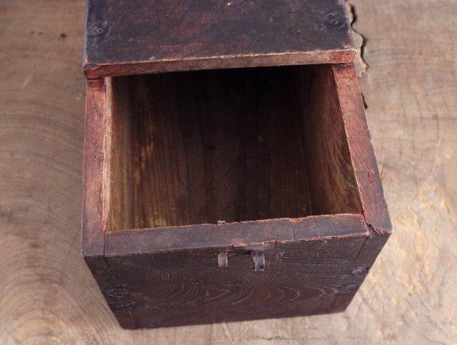 小さな時代銭箱　銭函　豆銭箱　小箱　時代小箱　アンティーク小箱