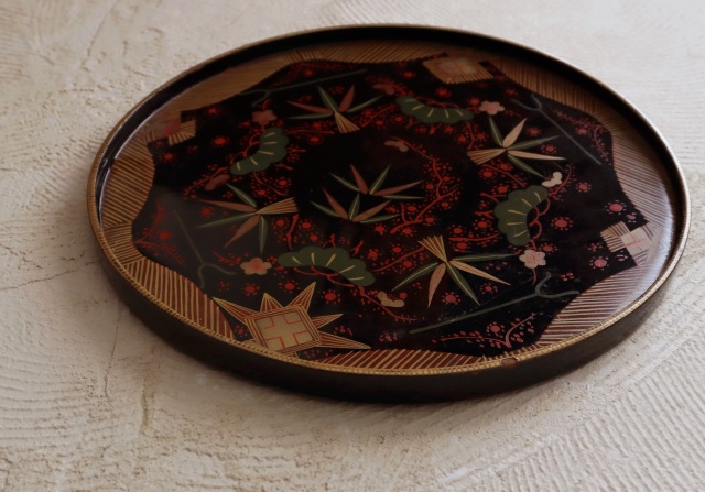 会津絵盆　菓子器　松竹梅　蒔絵　手仕事　民藝　木皿　丸盆　270ｍｍ