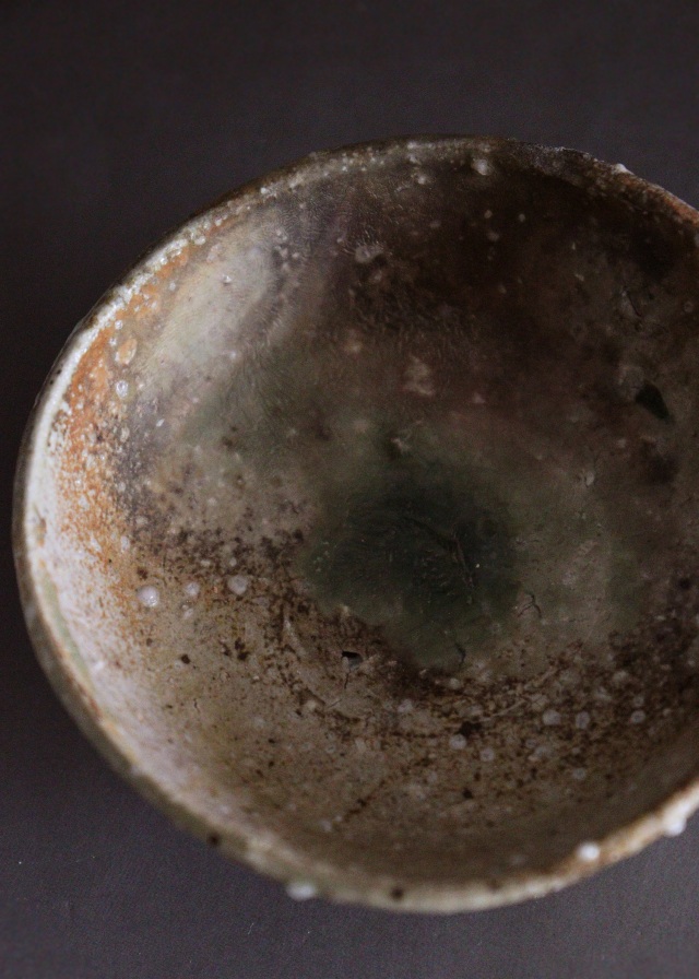 谷本貴作　伊賀ぐいのみ　酒器　ぐいのみ　伊賀焼　酒盃　皿