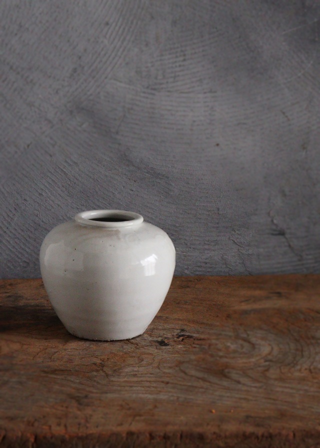 白磁小壺 白磁器 韓国陶磁器 白磁 小壺 茶壷Antique Sam's Collection