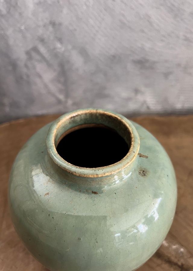 青磁花器　茶壷　花入れ　飾り壺