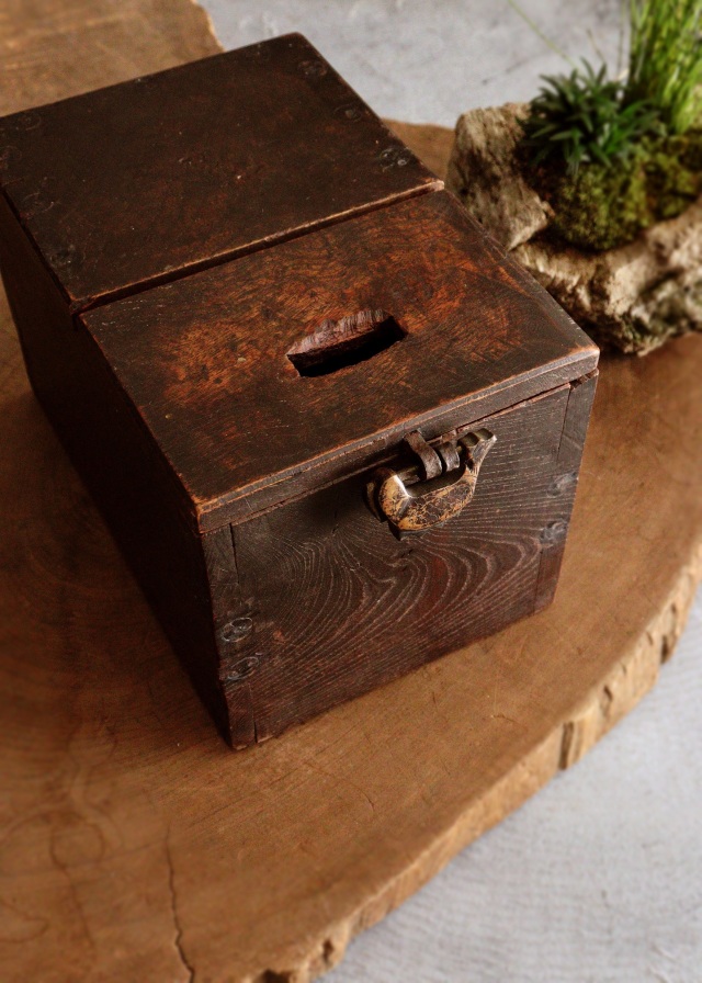 アンティーク 銭箱 小さな時代銭箱 銭函 豆銭箱 小箱 時代小箱 アンティーク小箱 Antique