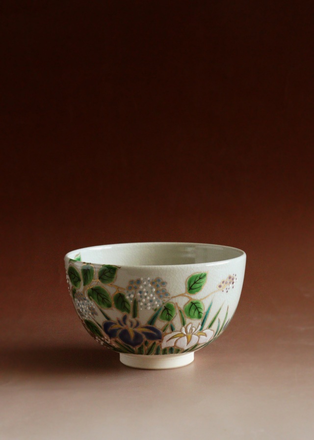 仁清写菖蒲紫陽花絵茶碗 中村陶彩作茶碗 京焼 茶道具 抹茶碗 仁清写菖蒲紫陽花絵茶碗 中村陶彩作茶碗 京焼 茶道具 抹茶碗