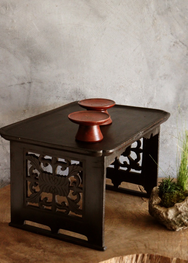 Antique Sam's Collection 花紋李朝膳 海州盤 ソバン ヘジュバン