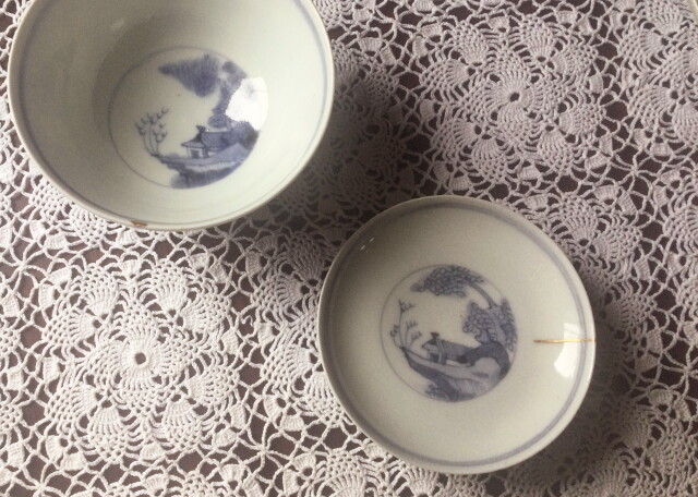 平戸焼蓋付飯碗金継ぎ有り