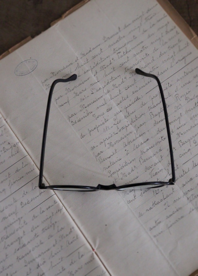 セルロイドの眼鏡　黒縁眼鏡　おしゃれ眼鏡　めがね