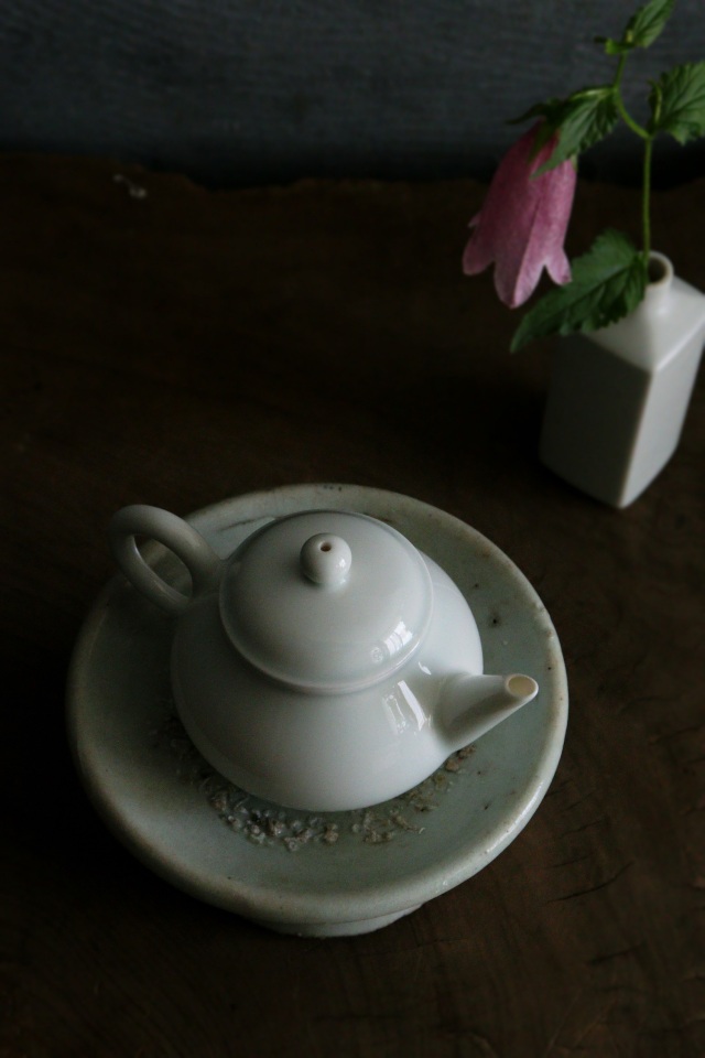 景徳鎮白磁茶壷 抱翁堂 白磁急須 小急須 茶器 中国茶 煎茶器 急須 茶注 茶壷 白磁器