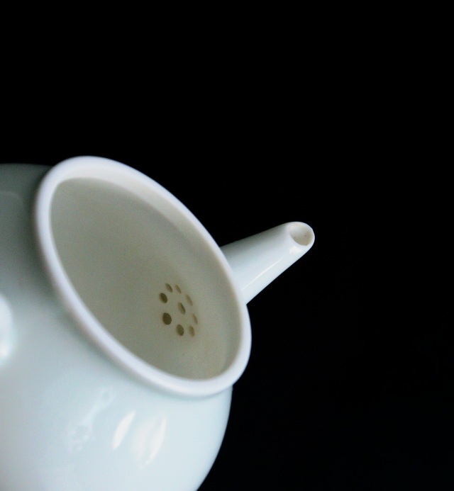 景徳鎮白磁茶壷　 抱翁堂 白磁急須　小急須　茶器　中国茶　煎茶器　急須　茶注　茶壷　白磁器