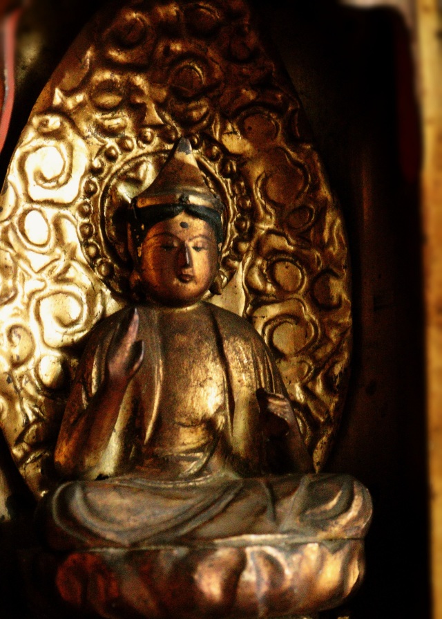 釈迦如来 厨子 小仏 仏像 時代仏 骨董 仏教美術 古仏 木彫仏 Antique