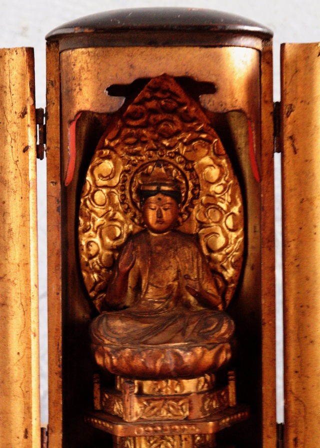 釈迦如来 厨子 小仏 仏像 時代仏 骨董 仏教美術 古仏 木彫仏 Antique