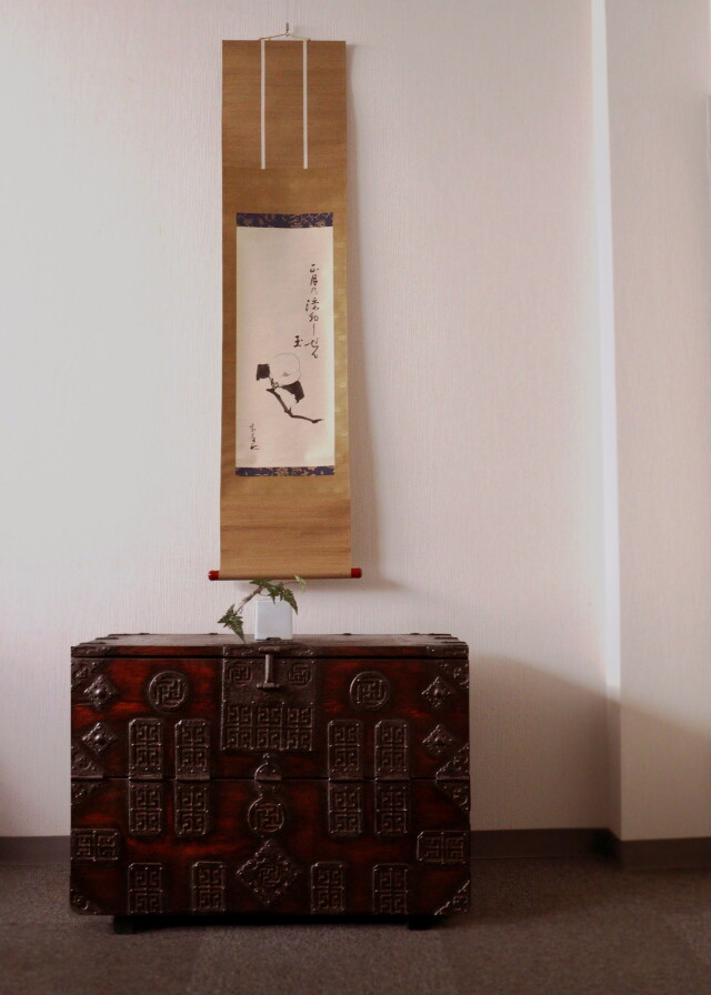 【期間限定値下げ】李朝家具 アンティーク　バンダジ　 　アンティーク 李朝箪笥 李朝バンダジ パンダジ韓国アンティーク家具 中サイズ 幅850