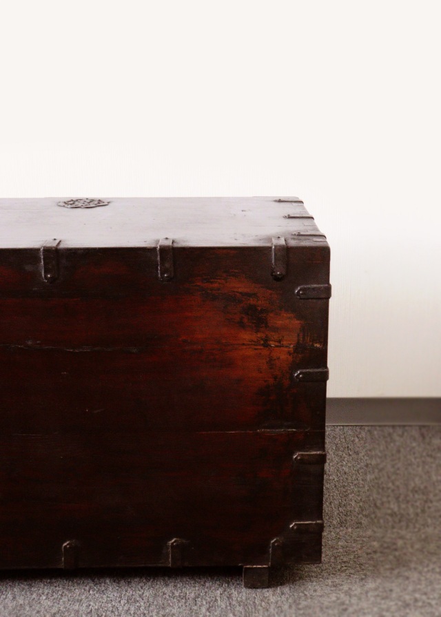 李朝箪笥　李朝バンダジ　パンダジ韓国アンティーク家具　　中サイズ　幅850  高さ610mm