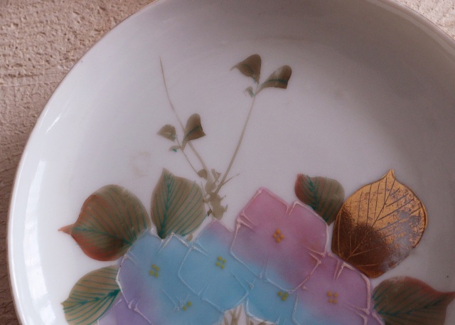 パステルカラーな紫陽花紋皿3枚組　　取り皿　ケーキ皿　