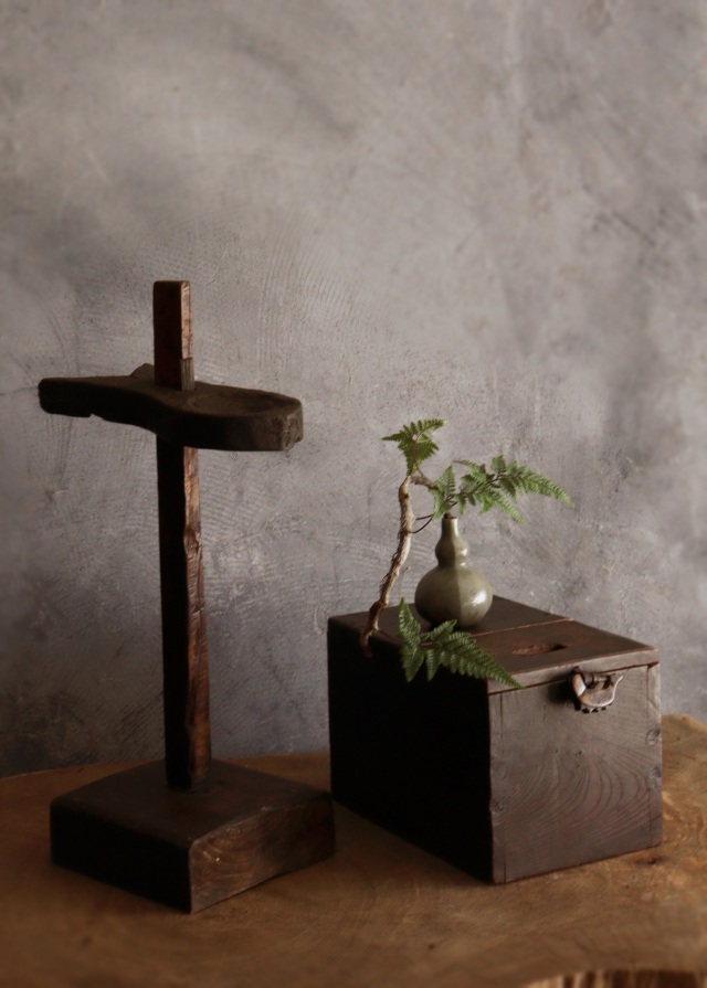 アンティーク燭台　李朝　韓国アンティーク　朝鮮美術　木製