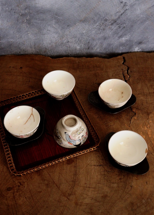 色絵万古焼煎茶茶碗客　　酒器　金継　金直し　茶器　煎茶　中国茶　ぐいのみ　盃　小鉢