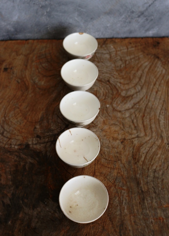 色絵万古焼煎茶茶碗客　　酒器　金継　金直し　茶器　煎茶　中国茶　ぐいのみ　盃　小鉢