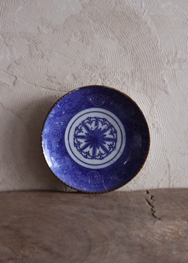 染付印判菊唐草紋皿 24cm イゲ皿 ワンプレート 飾り皿 1枚飾り皿 1枚