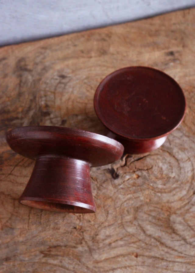 李朝　木台　祭器　高坏　菓子皿  木台 大小セット　直径130ｍｍと110ｍｍ