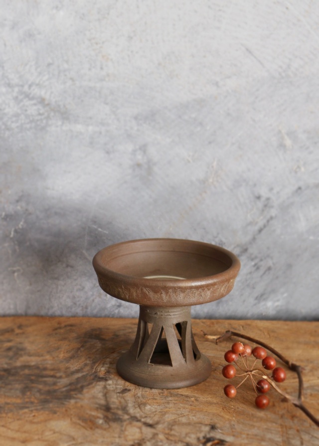 急須台須恵器　高台付皿 小西洋平作　茶器　煎茶道具　茶盤　新羅土器型　