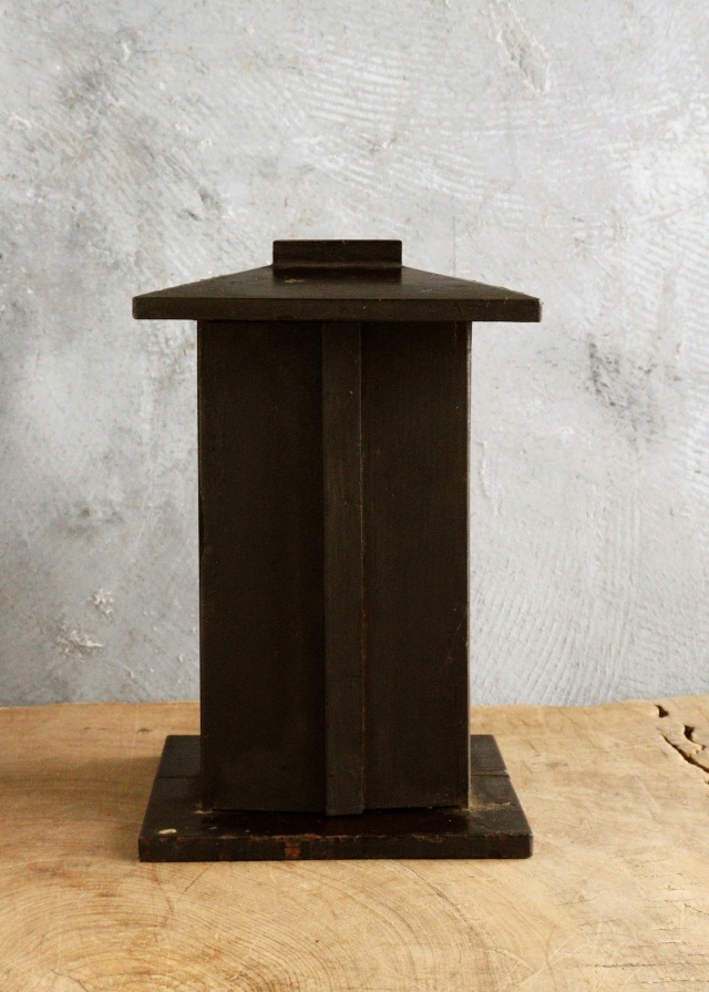 坐像菩薩　厨子　小仏 仏像 時代仏 　骨董　仏教美術　古仏　木彫仏