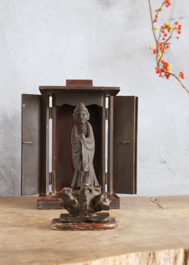 山出釈迦像 厨子 小仏 仏像 時代仏 骨董 仏教美術 古仏 木彫仏