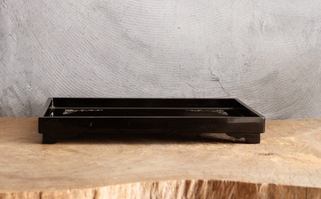 螺鈿細工の漆膳　飾り台　螺鈿　花台　古道具　お膳　茶台　35×25ｃｍ